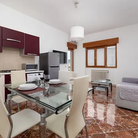 Apartamento Rossella *